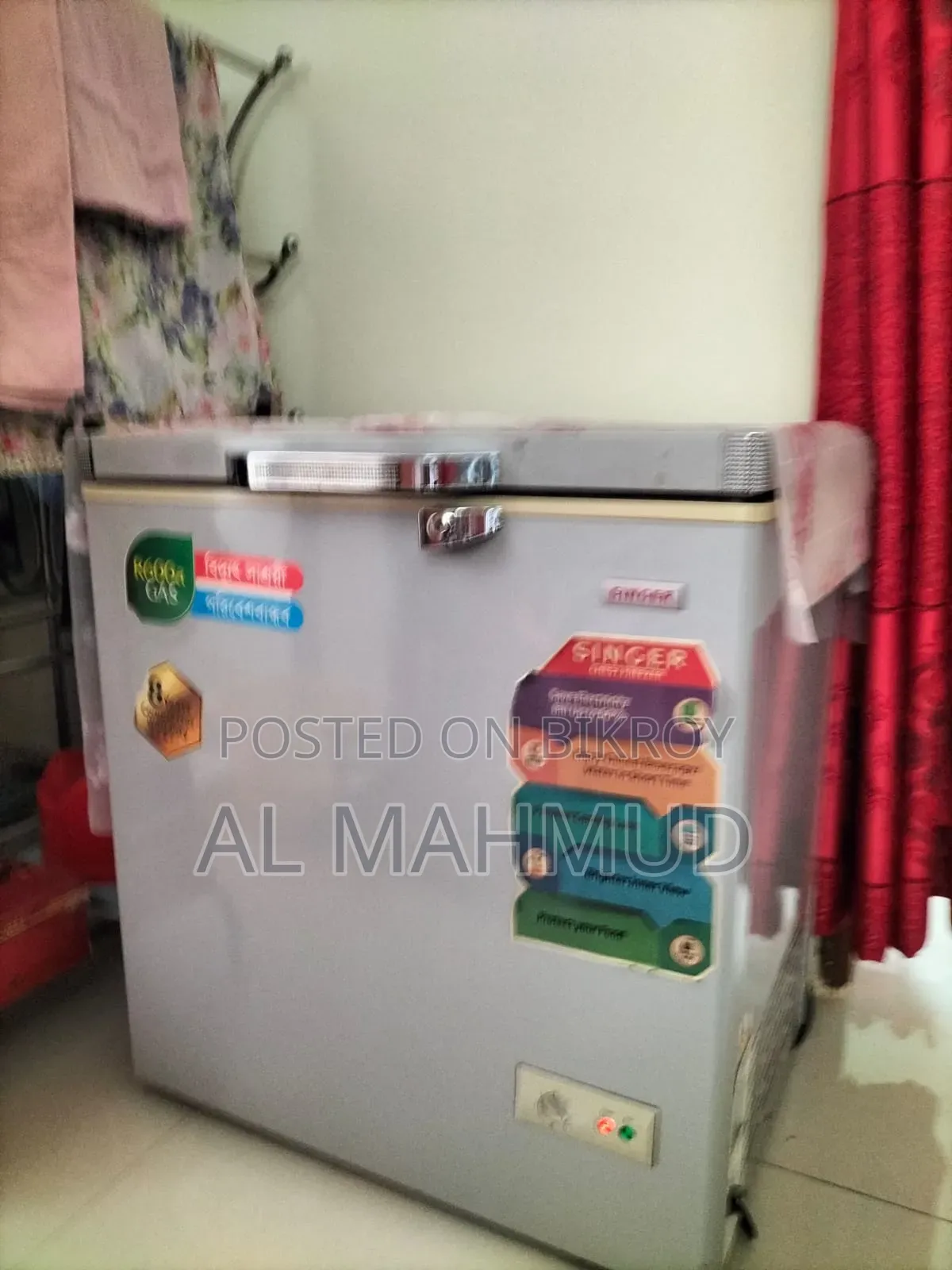 Singer Deep Fridge