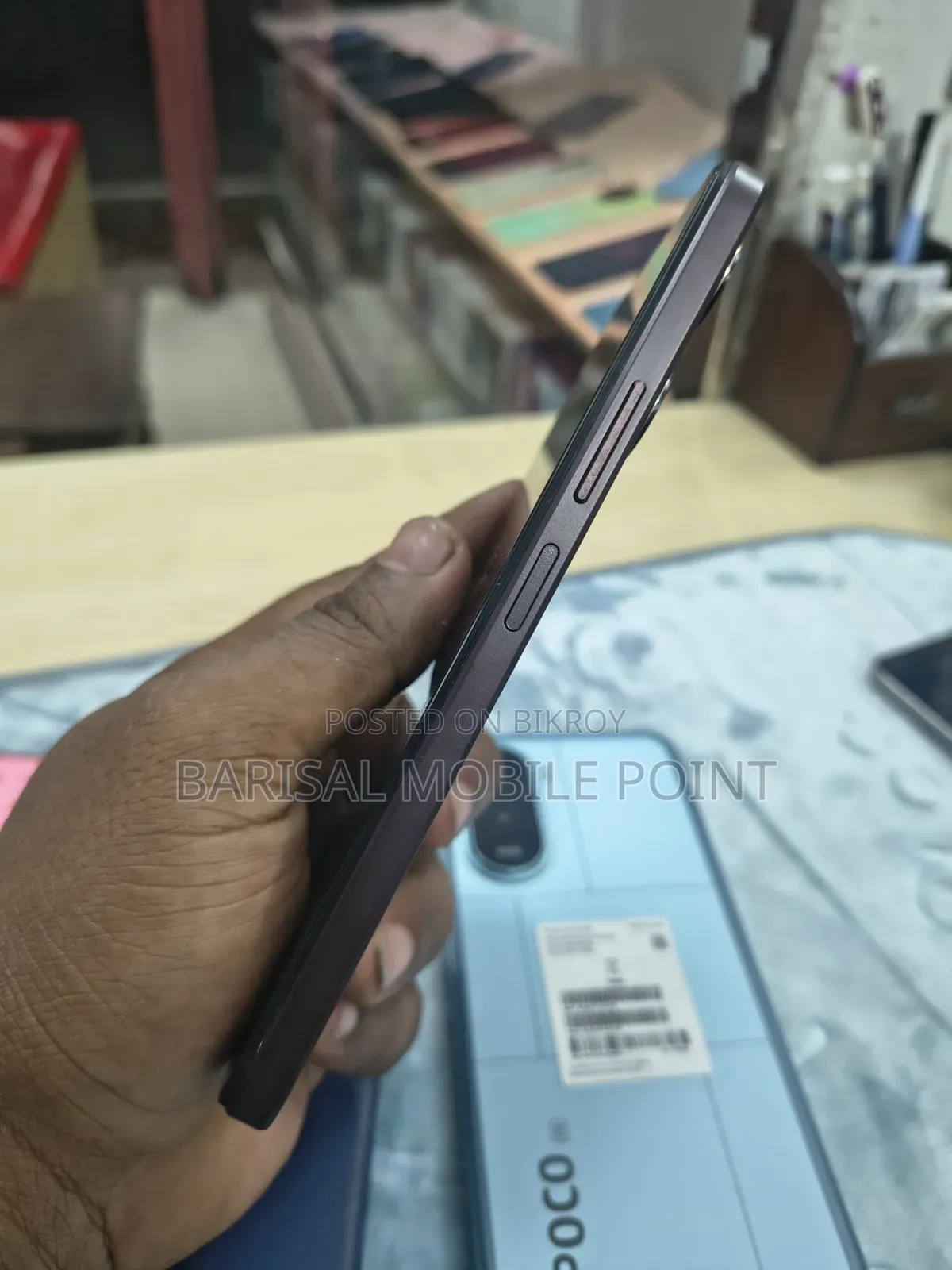 Vivo 64 GB Red
