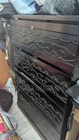 ওয়ার্ডরোব (প্রসেসড উড), নতুনের মতো