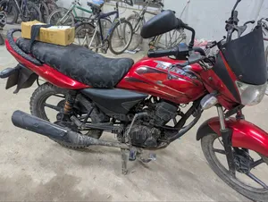 Bajaj Platina 125 2015 Red