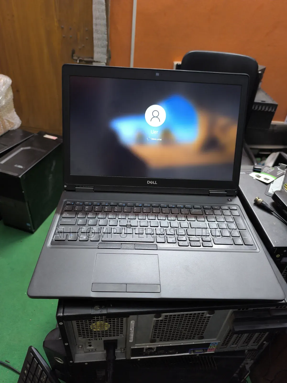ল্যাপটপ Dell Latitude 5590 8GB Intel Core I5 SSD 256GB
