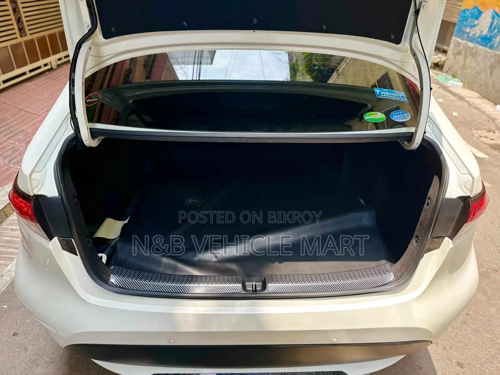 Toyota Corolla 2019 Pearl