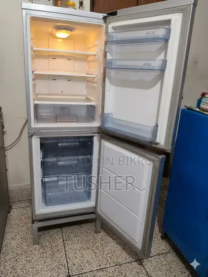 Fridge / Refrigerator