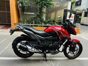 Honda 2022 Red