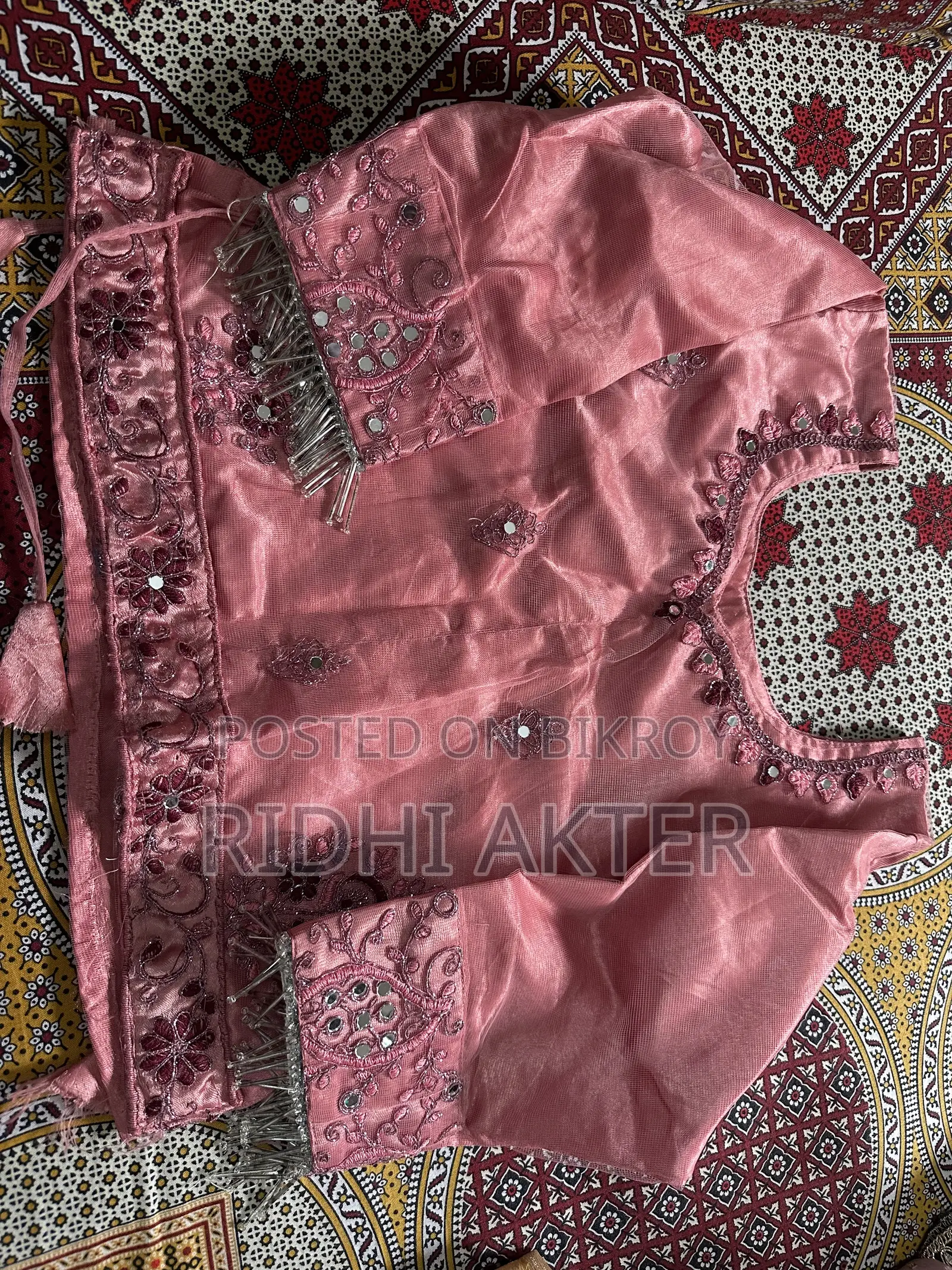 পার্টি লেহেঙ্গা