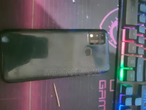 Infinix Hot 10 Play 64 GB Black