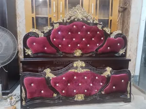 Bed 5/7 Velvet.