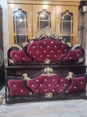 Bed 5/7 Velvet.