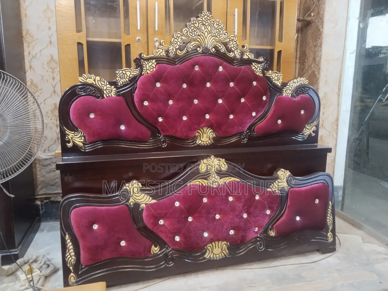 Bed 5/7 Velvet.