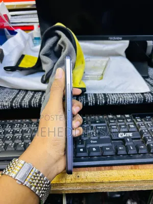 Vivo V27e 256 GB Pink