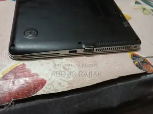 ল্যাপটপ এইচপি এলিটবুক ৮৪০ জি৩ ৮জিবি ইন্টেল কোর আই৫ এসএসডি ২৫৬জিবি