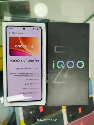iQOO 256 GB White