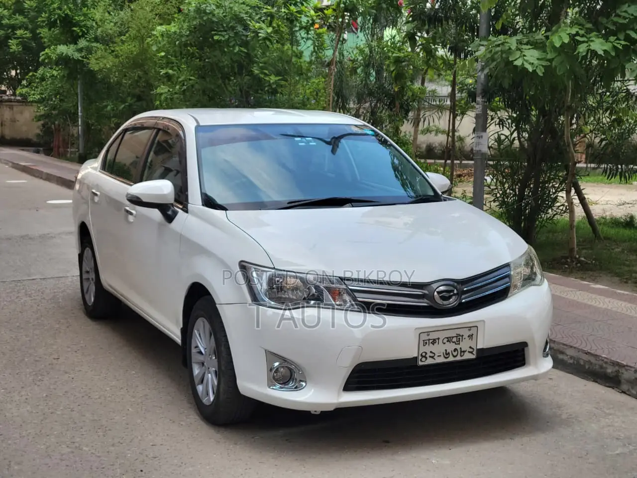 Toyota Axio 2013 White