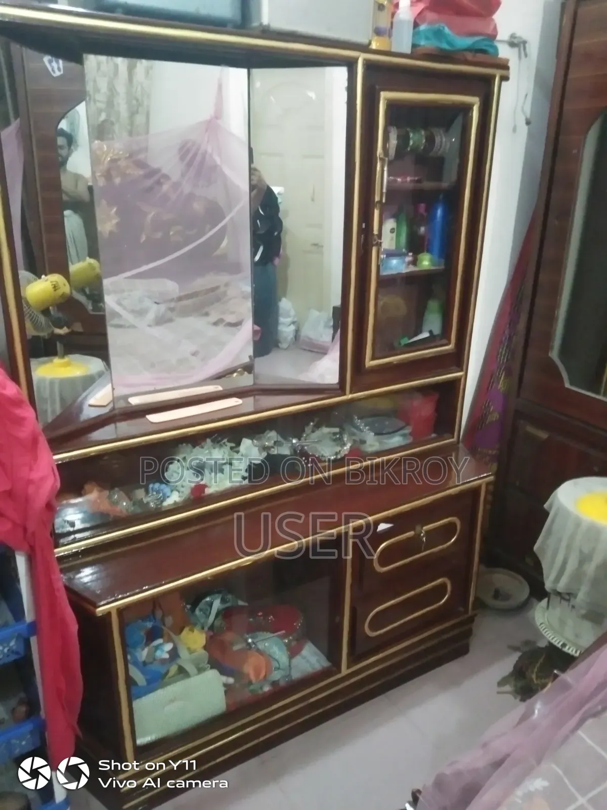 Large Size Dressing Table (Teak Wood)