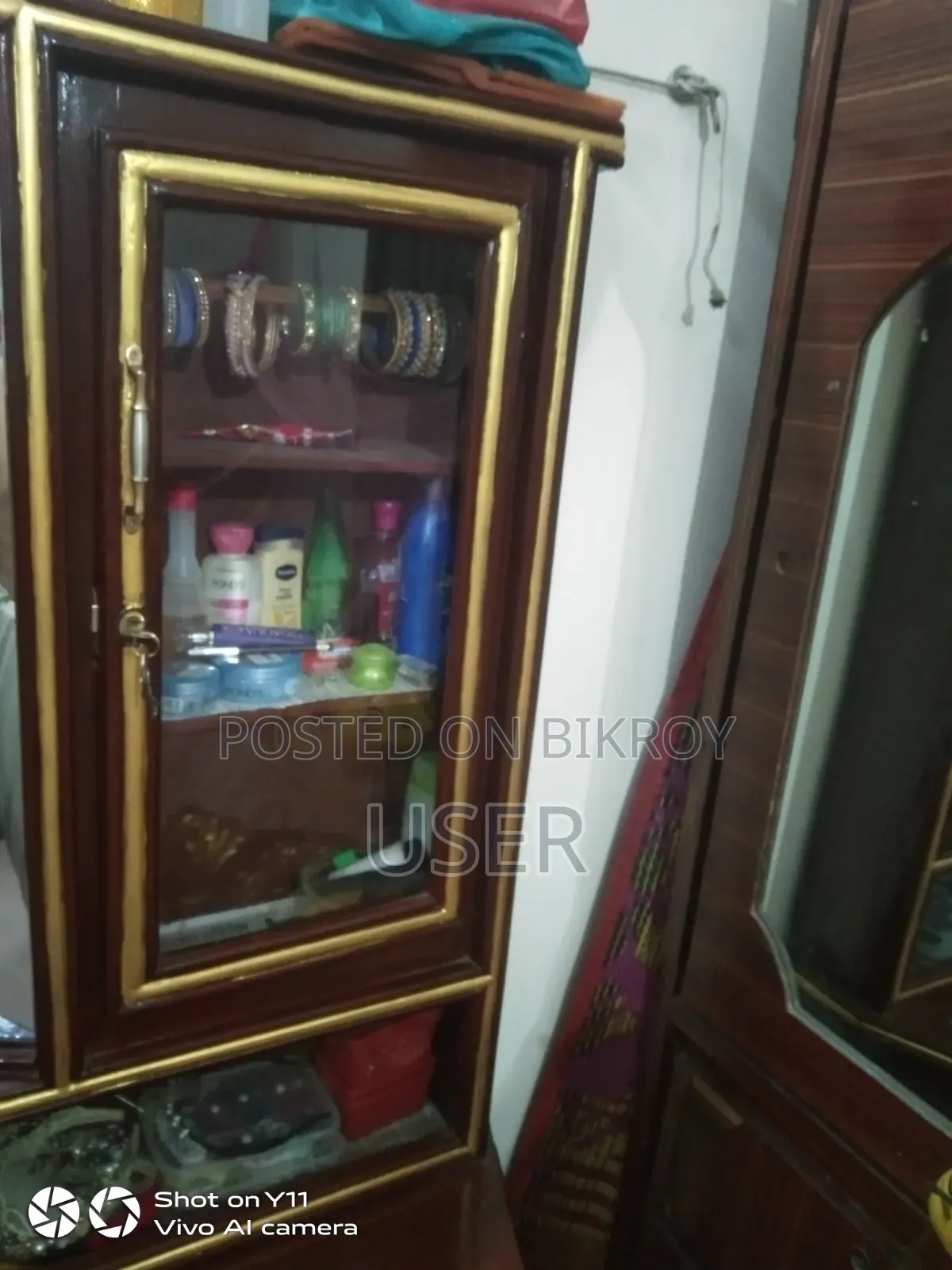 Large Size Dressing Table (Teak Wood)