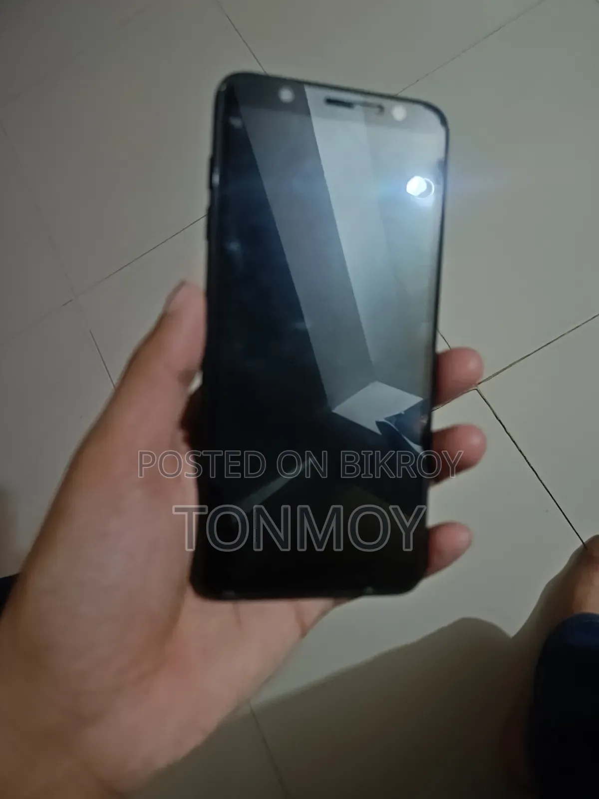 Samsung Galaxy J8 32 GB Black