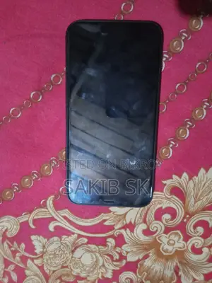 New Apple iPhone XR 128 GB Black