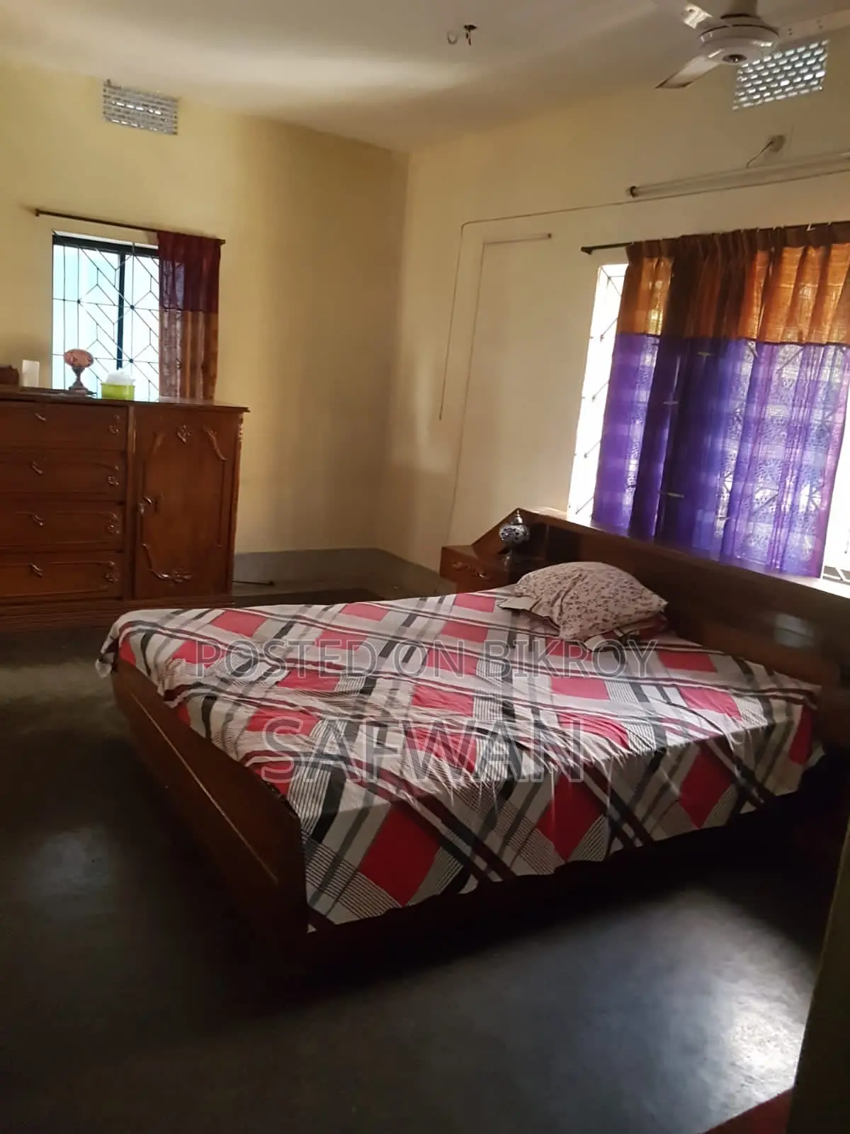 Furnished 3bdrm Apartment in Chowdhury House, Uposhohor for Sale