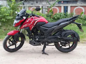 Honda 2022 Red