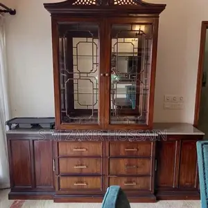 Showcase (Teak Wood)
