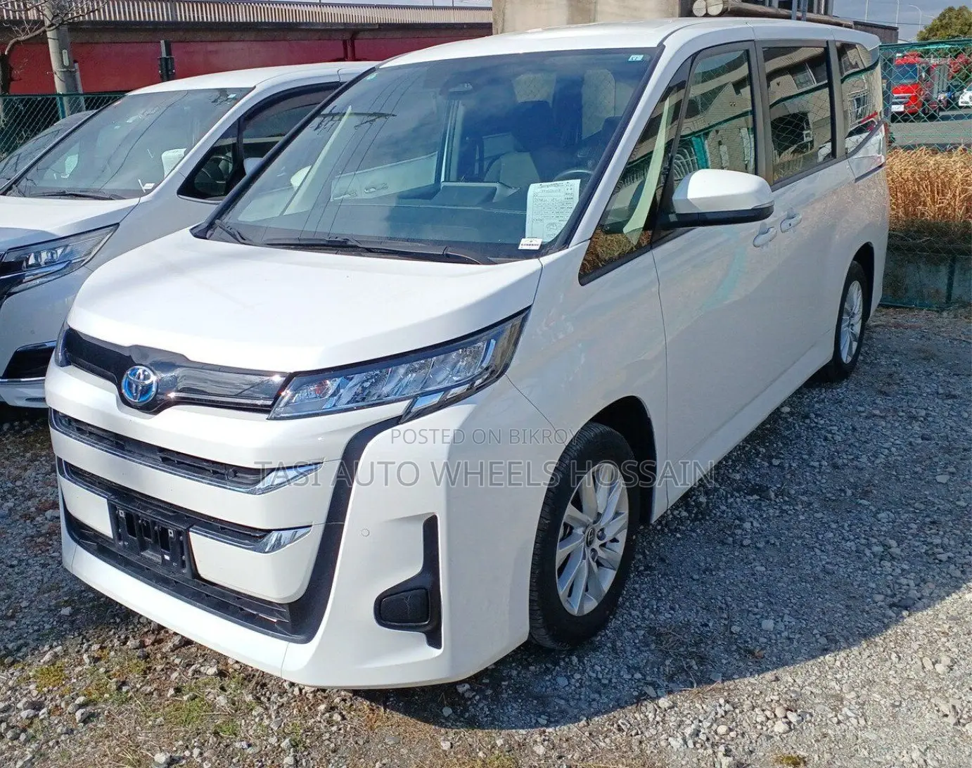 Toyota Noah 2022 White