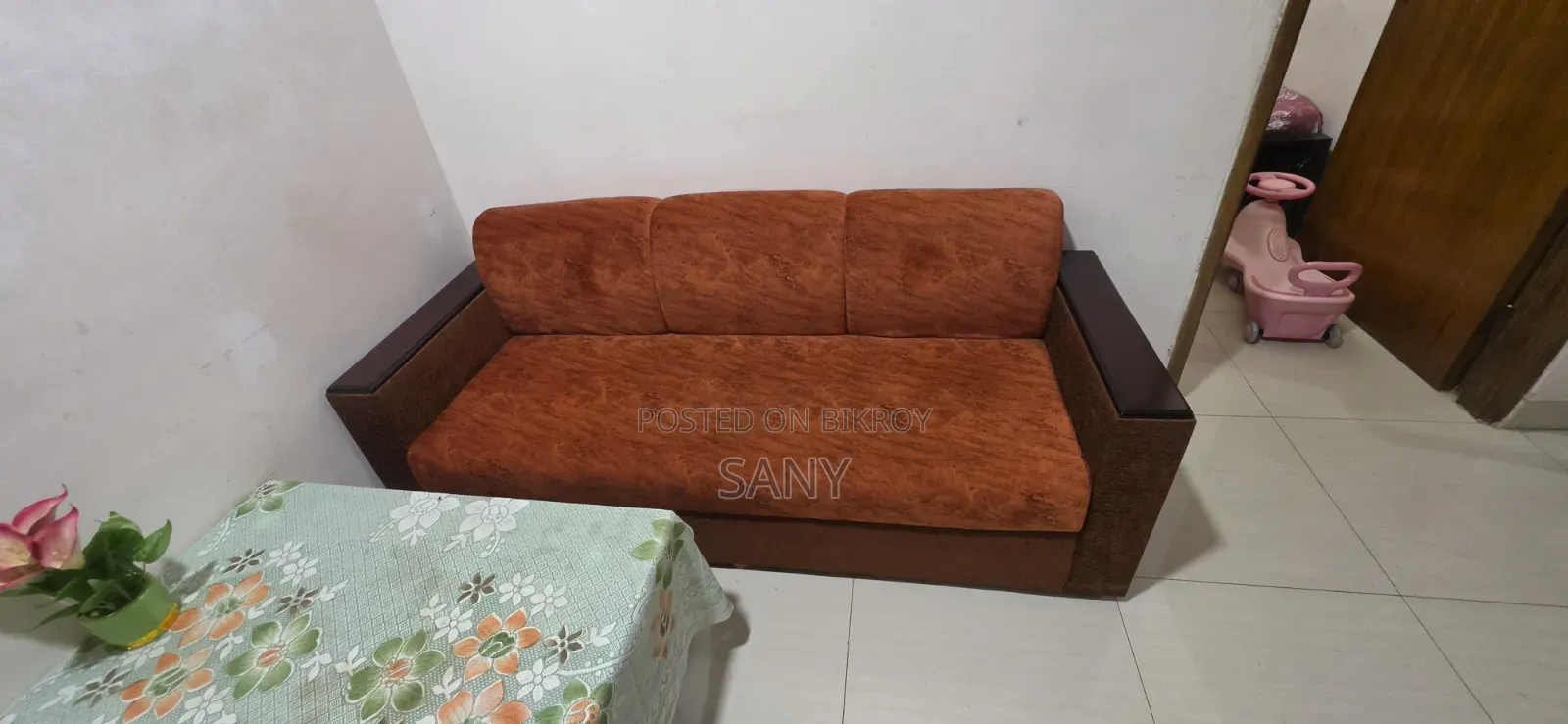 Sofa Set Look Like New Condition No Damage Just Used 3month Only