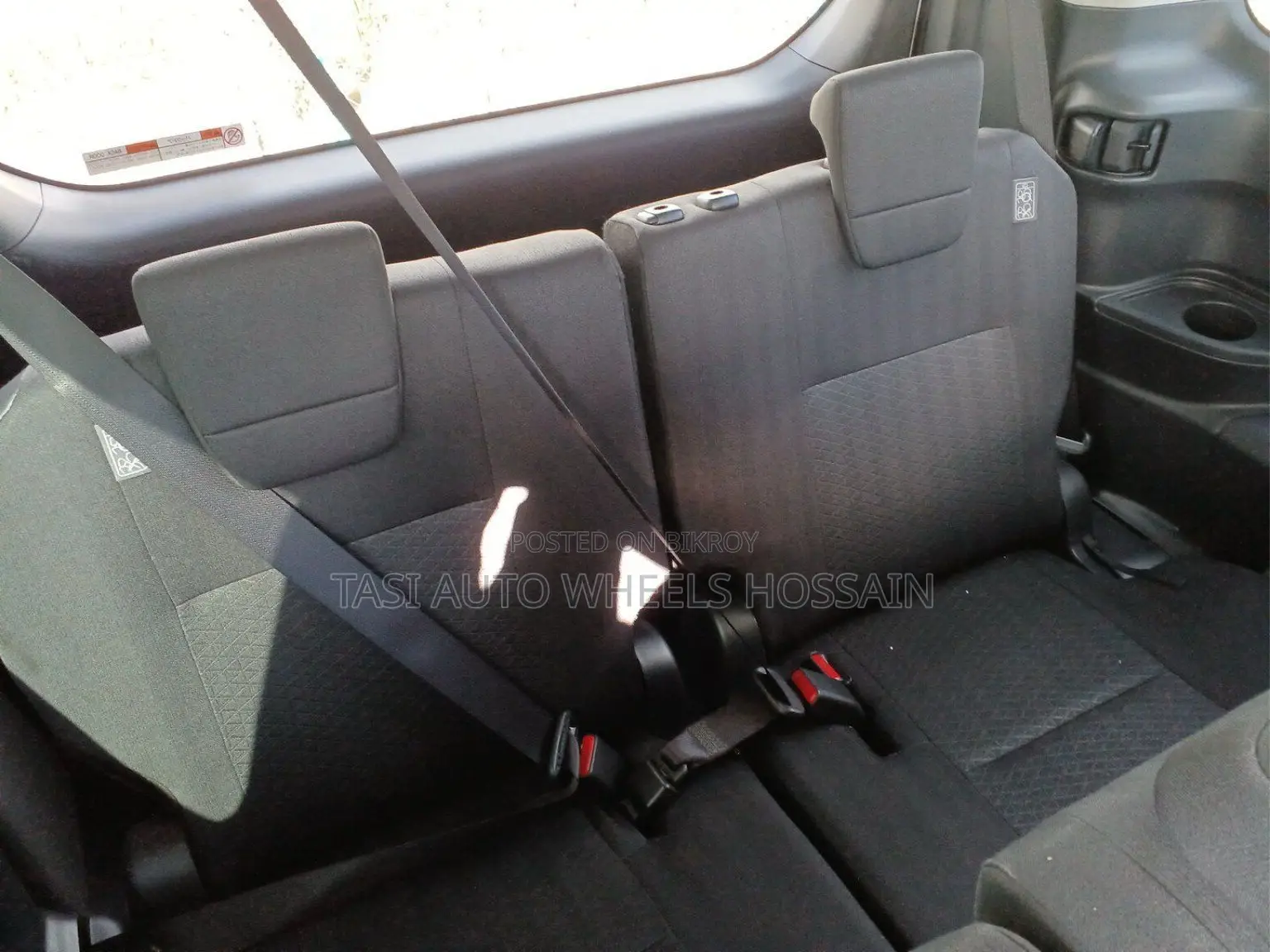 Toyota Noah 2022 White