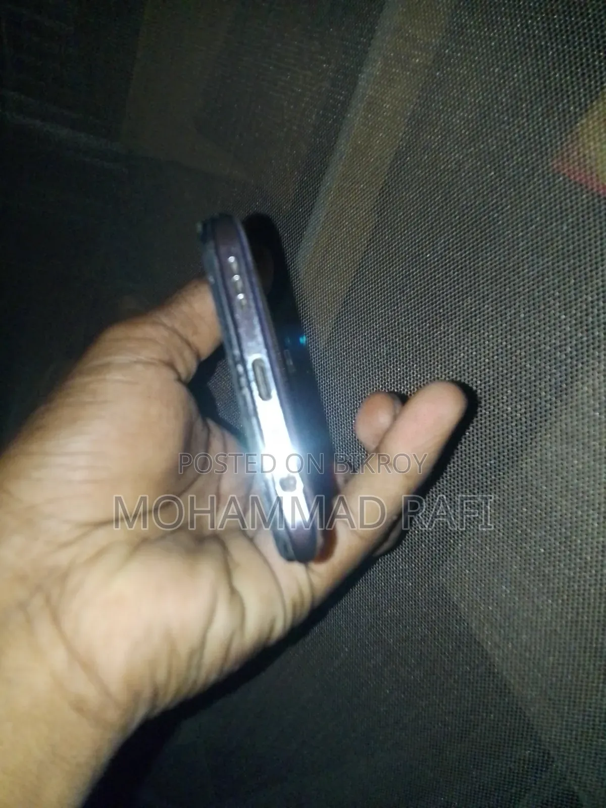 ওপ্পো এফ১৫ ২৫৬ জিবি