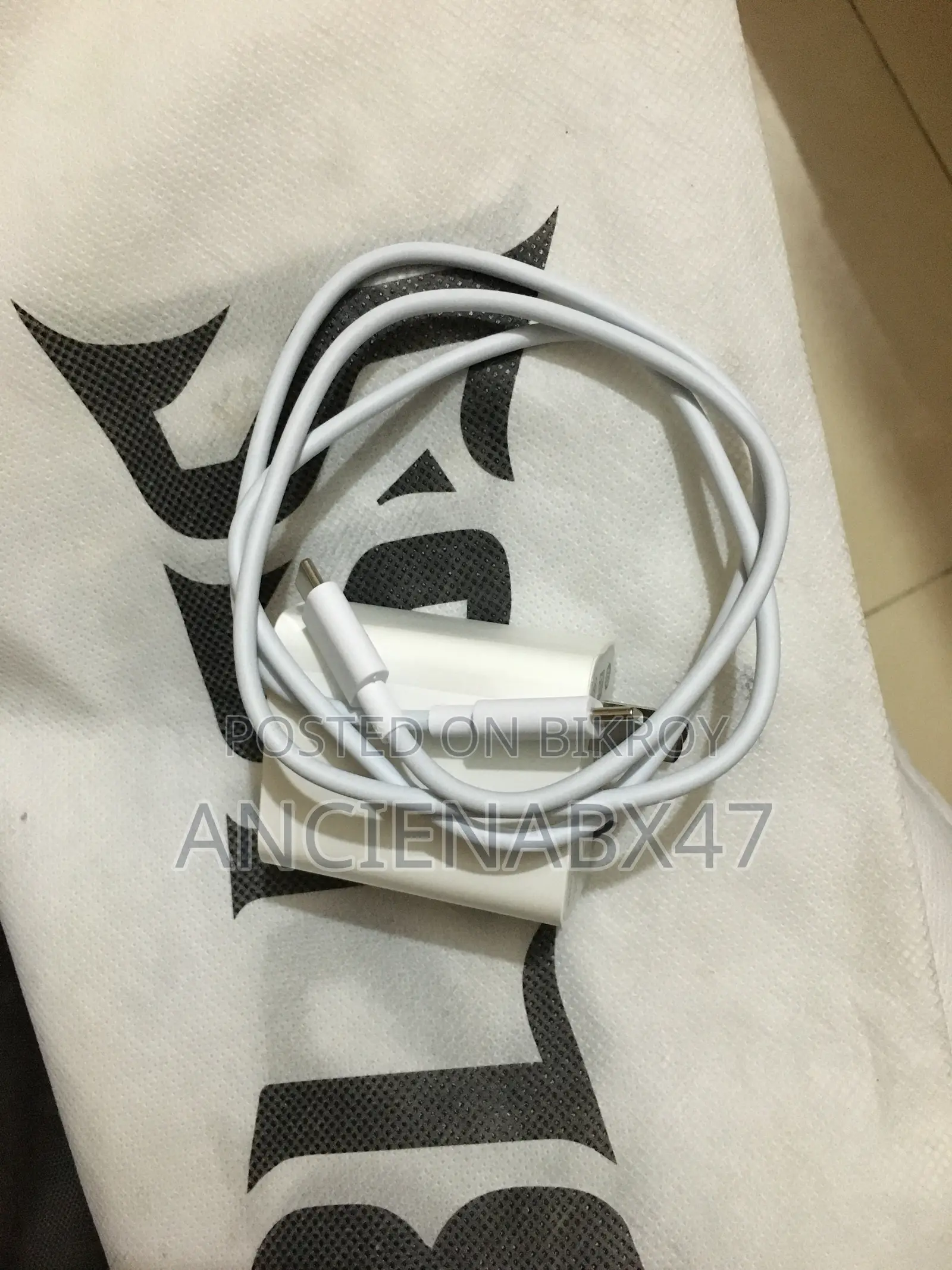 120w Super Flash Charger for Sale Cable Adapter,