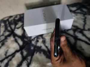 Honor 200 256 GB Black