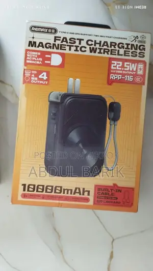Remax 10,000mAh ম্যাগনেটিক ওয়্যারলেস পাওয়ার ব্যাংক (বিল্ট-ইন কেবলসহ)