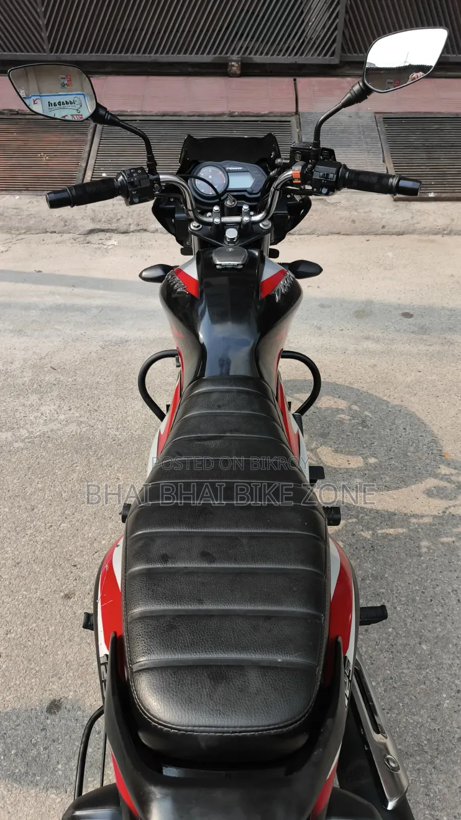 Bajaj Discover 125 2022 Black