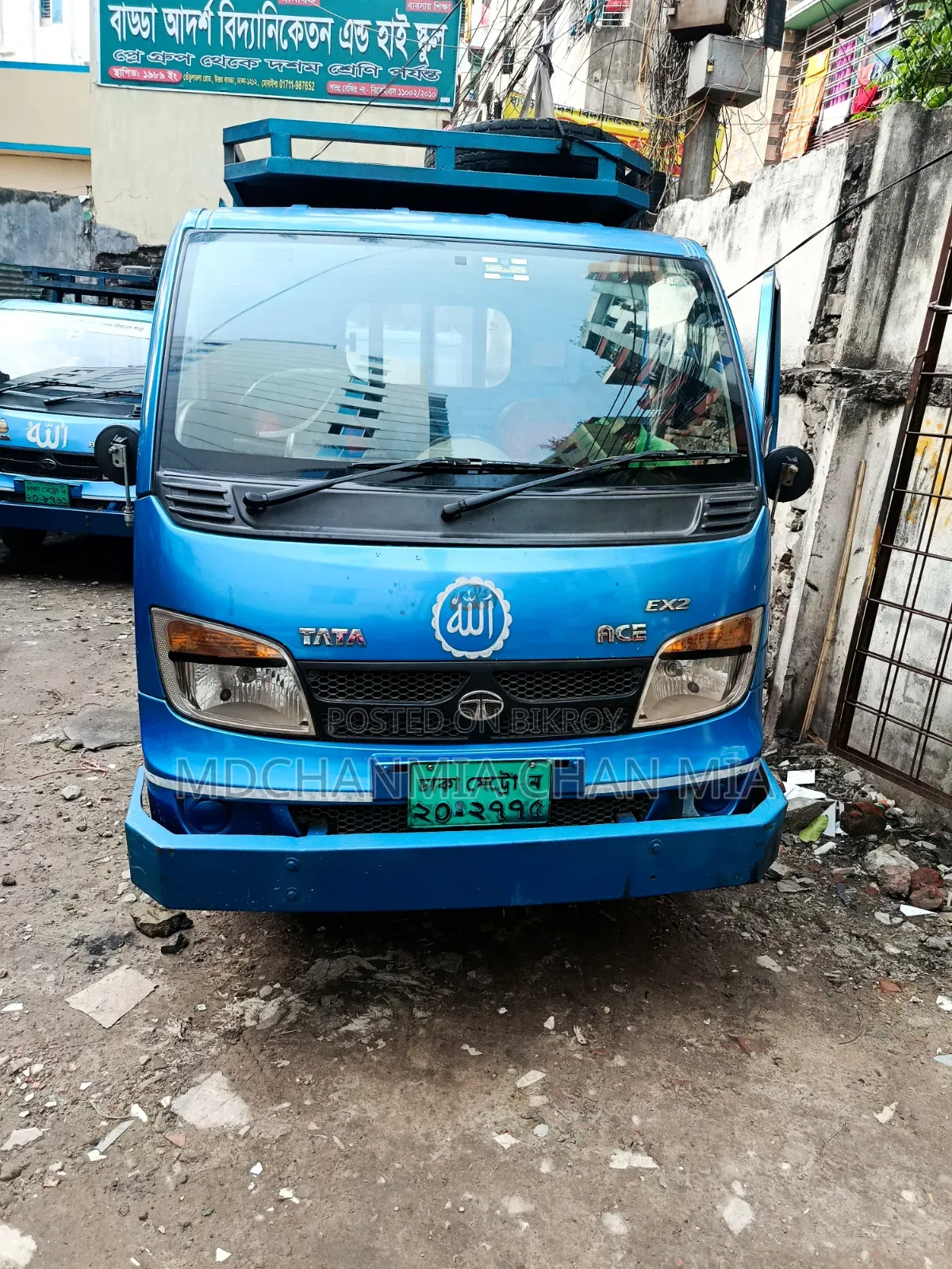 রানিং গাড়ি কোন কাজ নেই