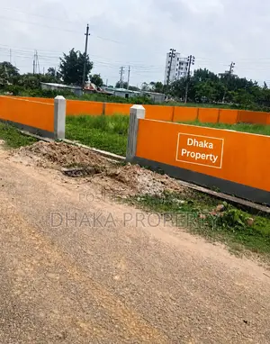 5 Katha South-Facing Plot on 30ft Road at Sector-16/G