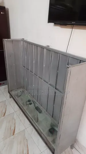 Durable SS and MS Display Counter with Lock System for Sale
