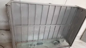 Durable SS and MS Display Counter with Lock System for Sale