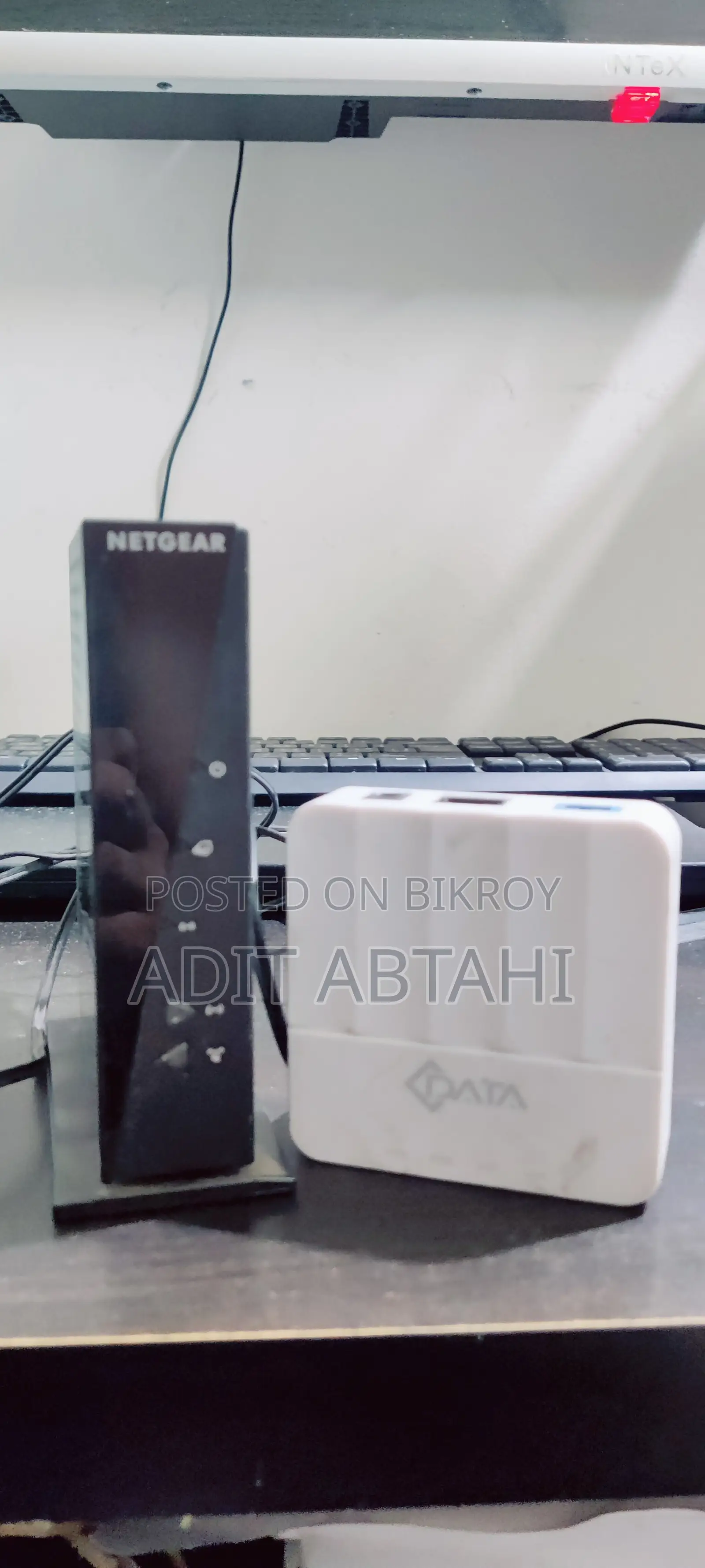 Netgear Router With ONU Device and Charger