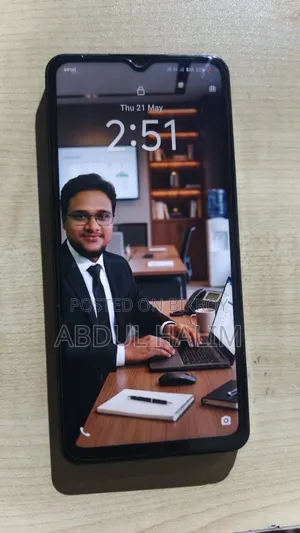 Vivo Y27 128 GB Gray