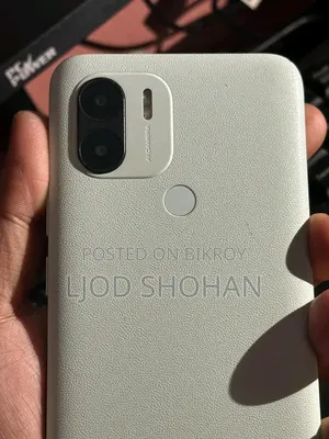 New iPRO 4 GB