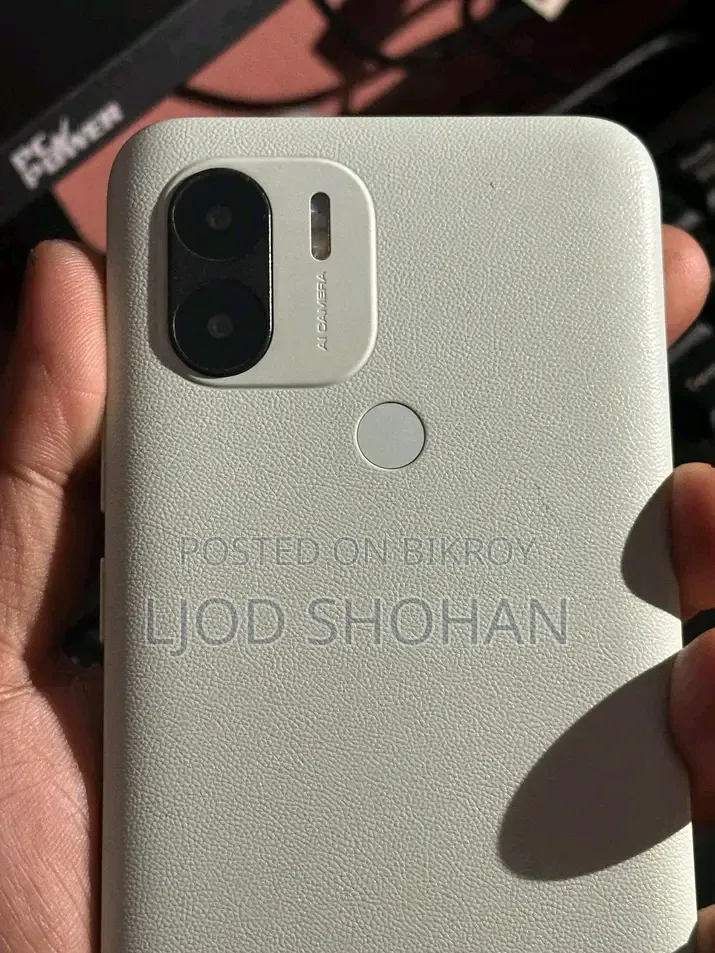 New iPRO 4 GB