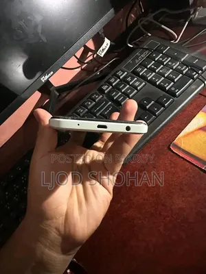 New iPRO 4 GB