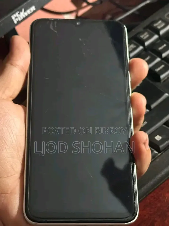 New iPRO 4 GB