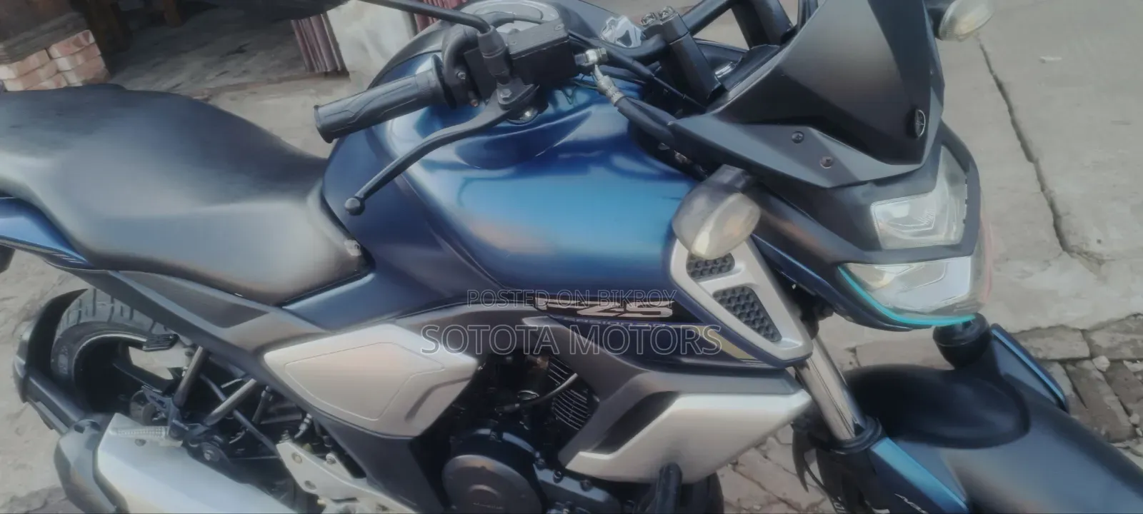 Yamaha FZ 2017 Blue