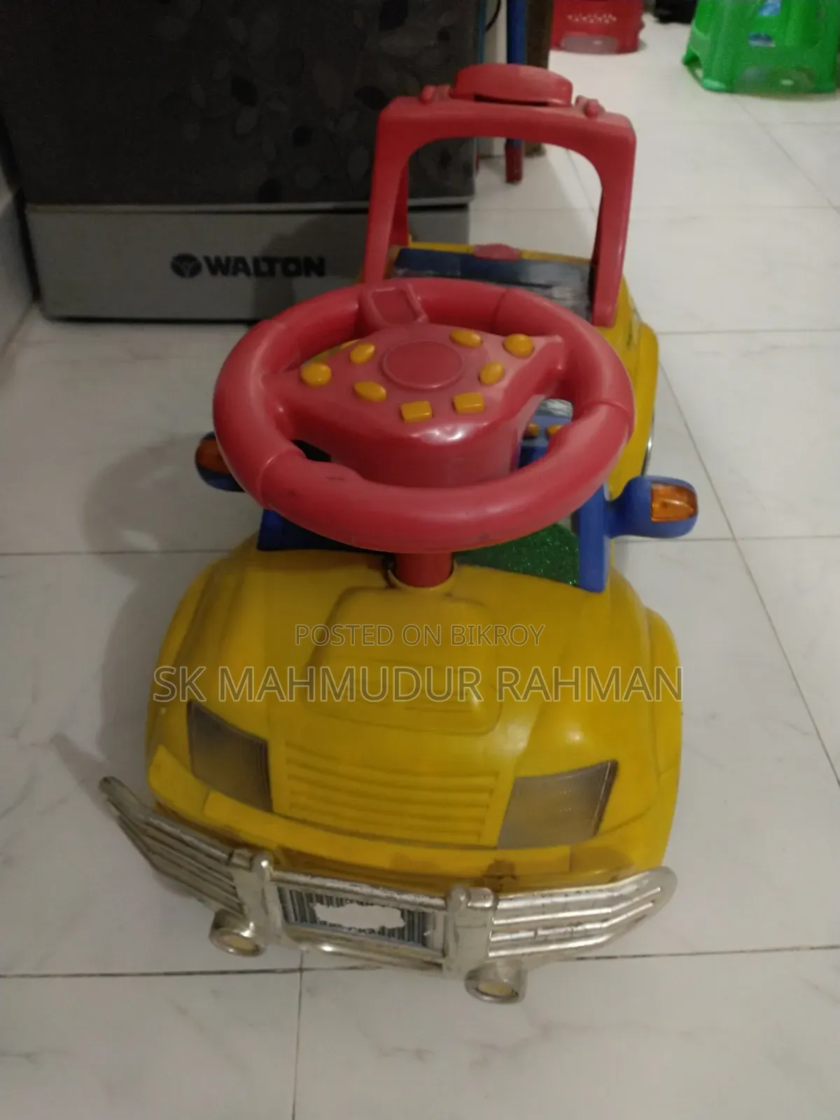 দোলনা গাড়ি-ঘোড়া একসাথে বিক্রয় হবে