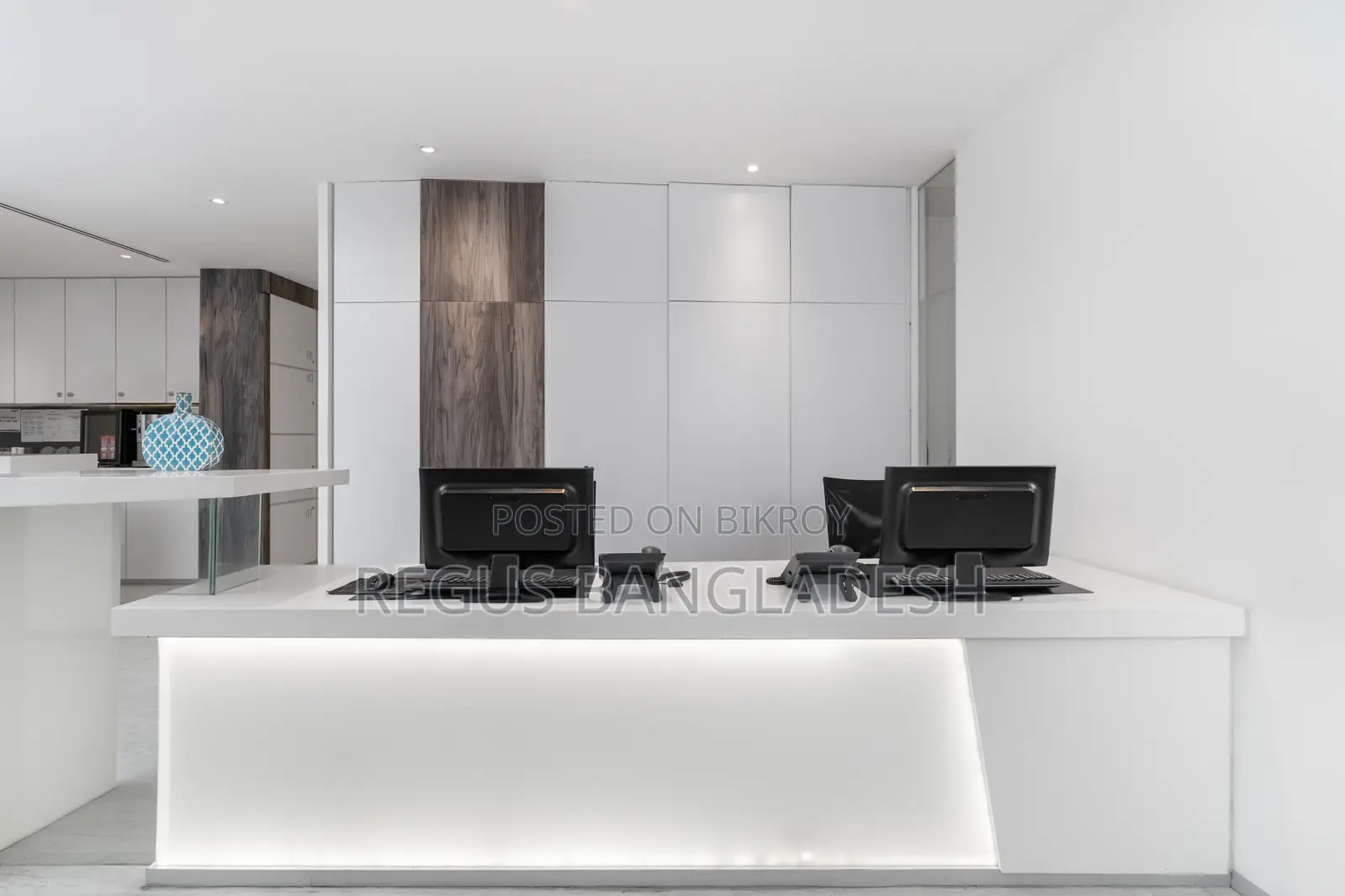 Private Office Space for 5 Persons in Regus Borak Mehanur