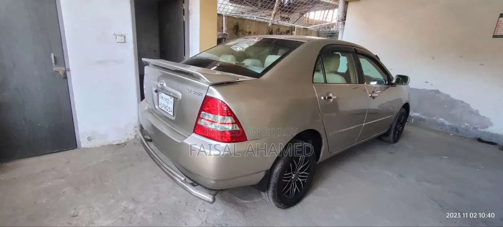Toyota Corolla Sedan 2003 Gold