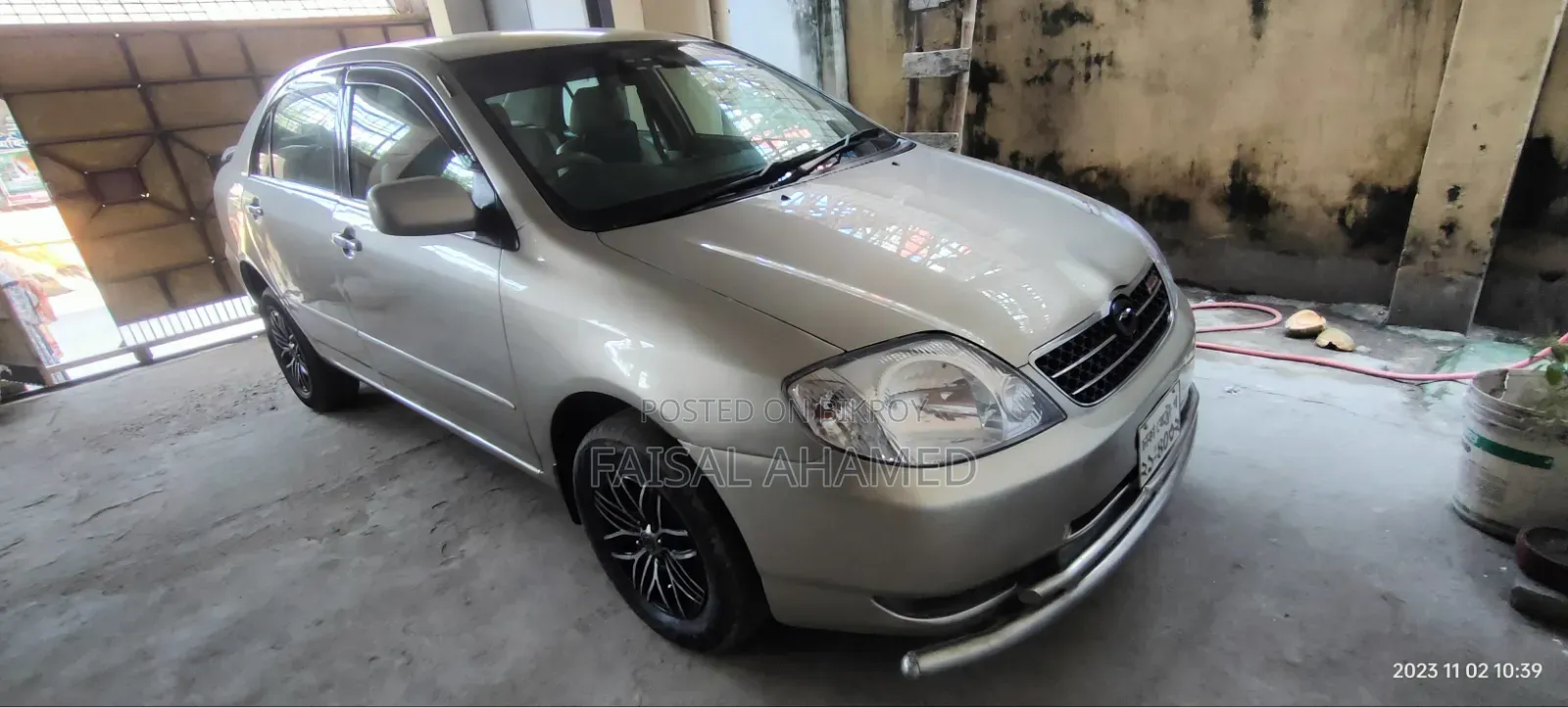 Toyota Corolla Sedan 2003 Gold