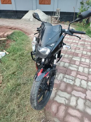 Bajaj Pulsar 150 2019 Red