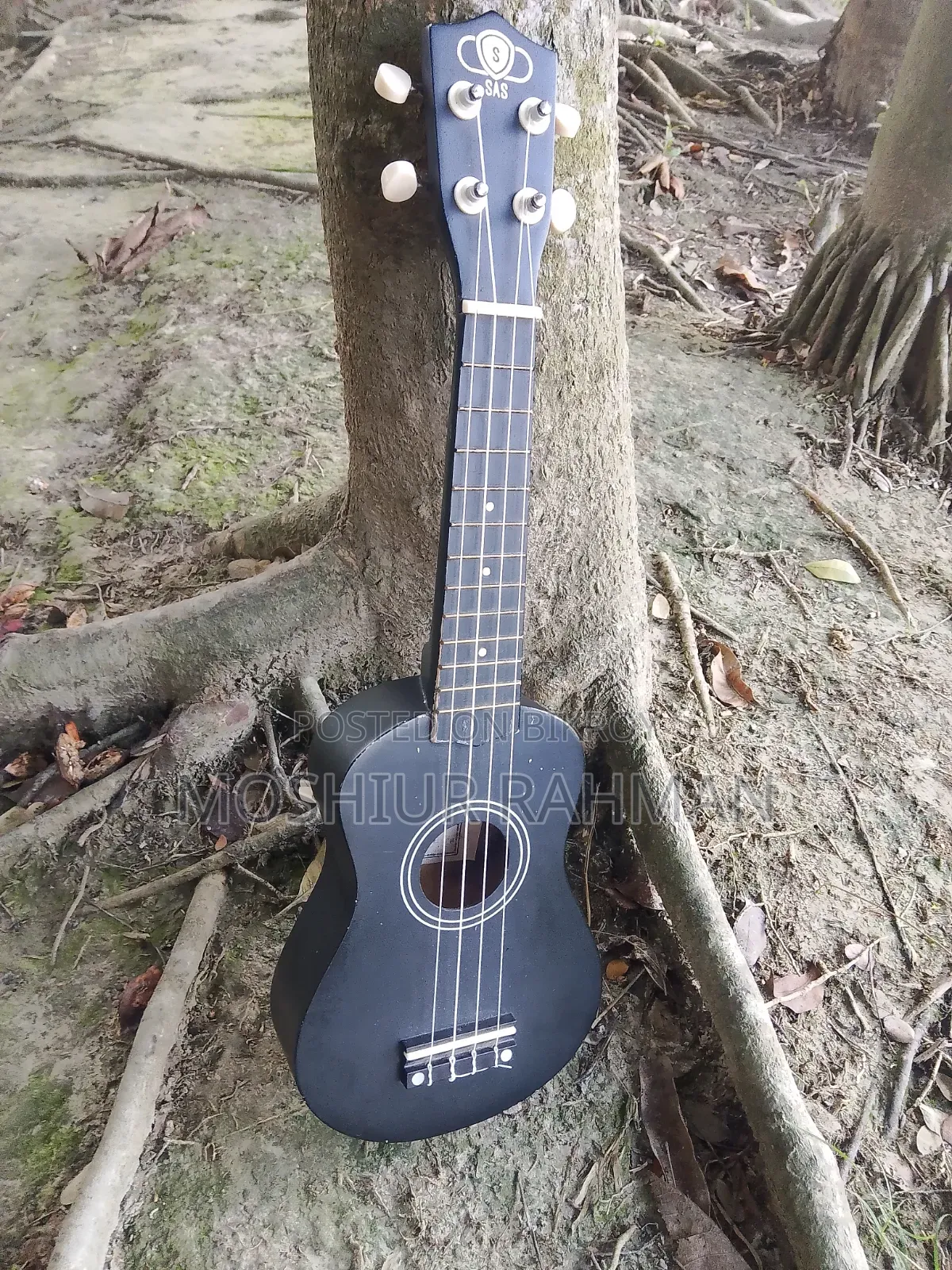 Music Mart Sas Du-21b 21-Inch Black Soprano Ukulele