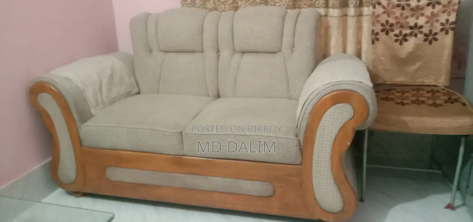 Shegun Kather Sofa Set